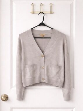 h&m | light grey cardigan sweater
